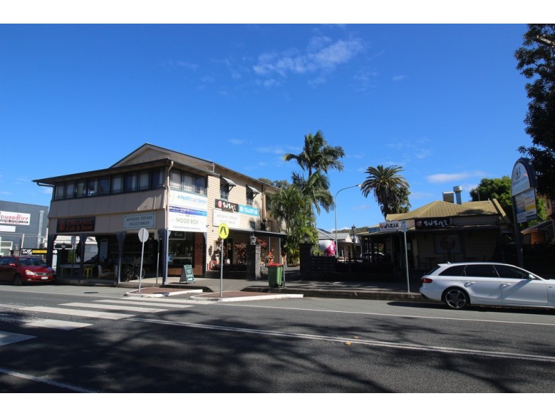 8/33 Tallebudgera Creek Road, Burleigh Heads QLD 4220