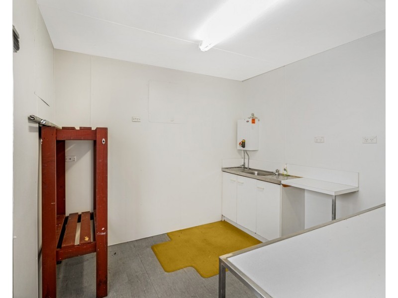 63 Ferry Road, Southport QLD 4215