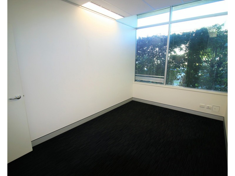 Varsity Lakes QLD 4227