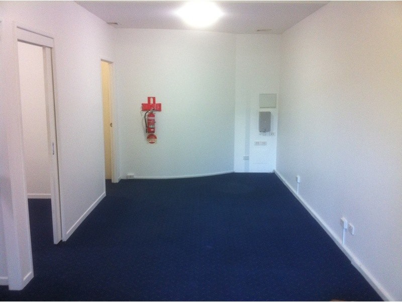 2/492 Christine Avenue, Robina QLD 4226