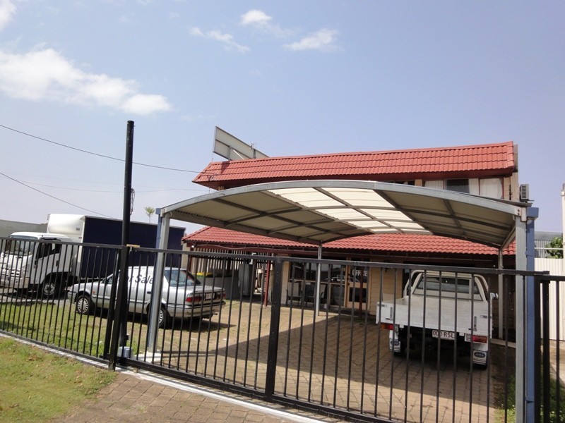 3 Avalon Parade, Miami QLD 4220