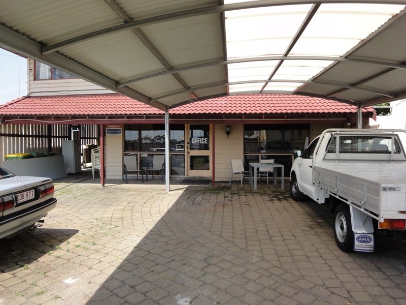 3 Avalon Parade, Miami QLD 4220