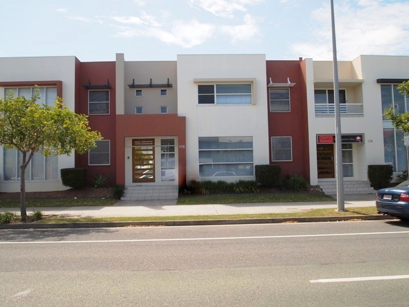 Varsity Lakes QLD 4227