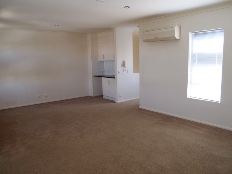 Varsity Lakes QLD 4227