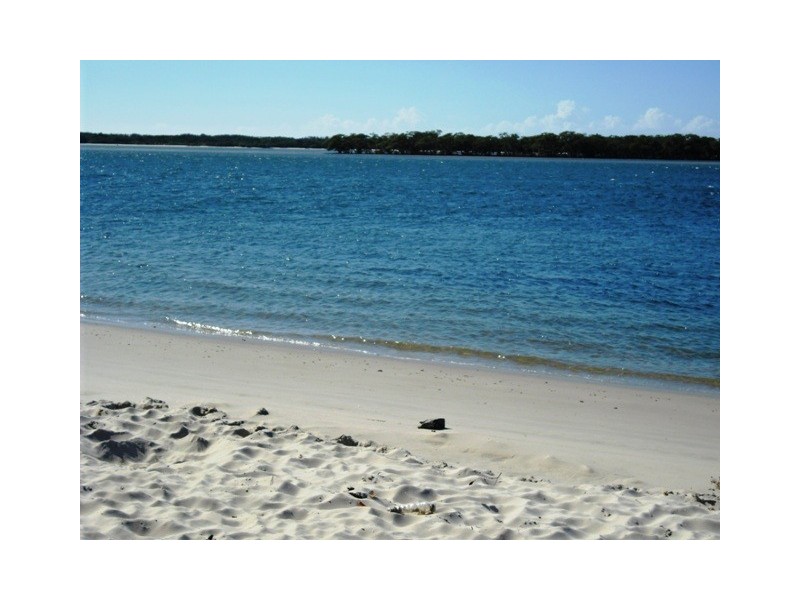 Paradise Point QLD 4216