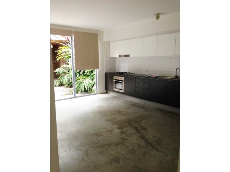 2 Watts Drive, Varsity Lakes QLD 4227