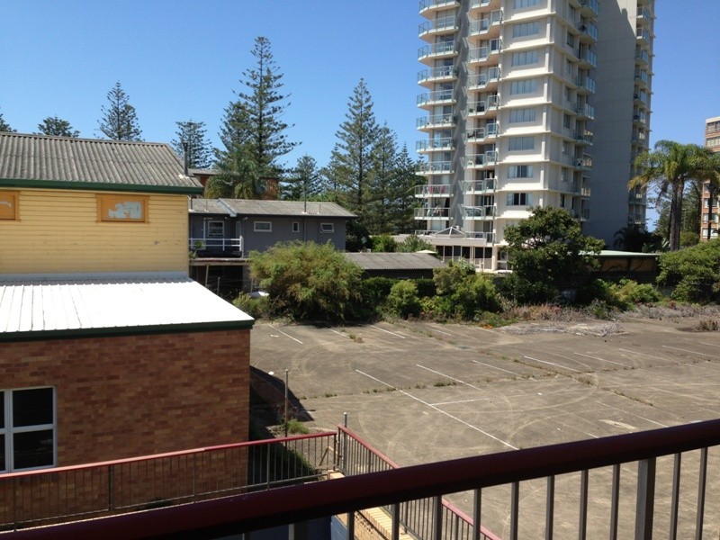 1863 Gold Coast Highway, Burleigh Heads QLD 4220