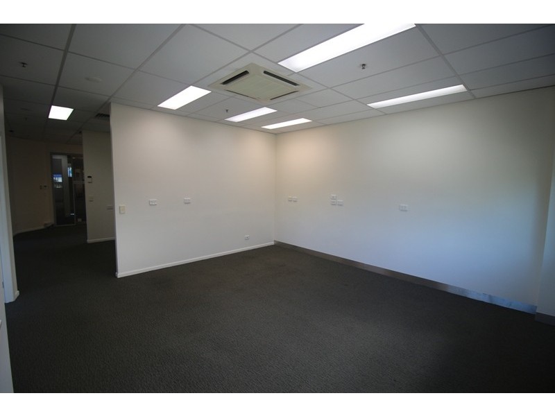 9/238 Robina Town Centre Drive, Robina QLD 4226