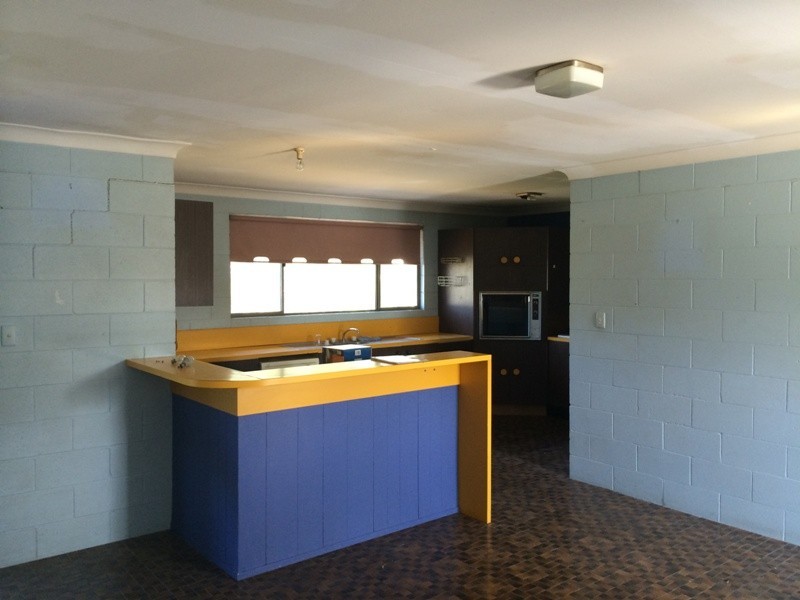 10 Bailey Crescent, Southport QLD 4215