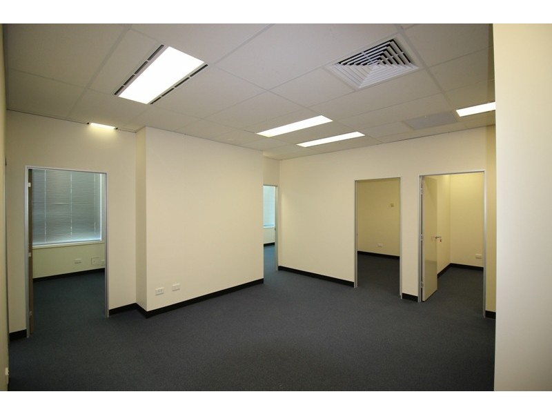 Varsity Lakes QLD 4227