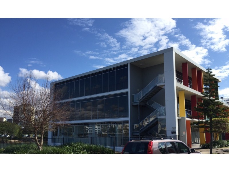 204/20 Lake Orr Drive, Varsity Lakes QLD 4227