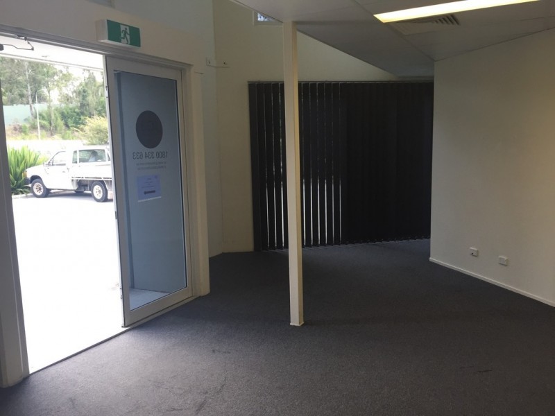 1/2 Breakwater Road, Robina QLD 4226