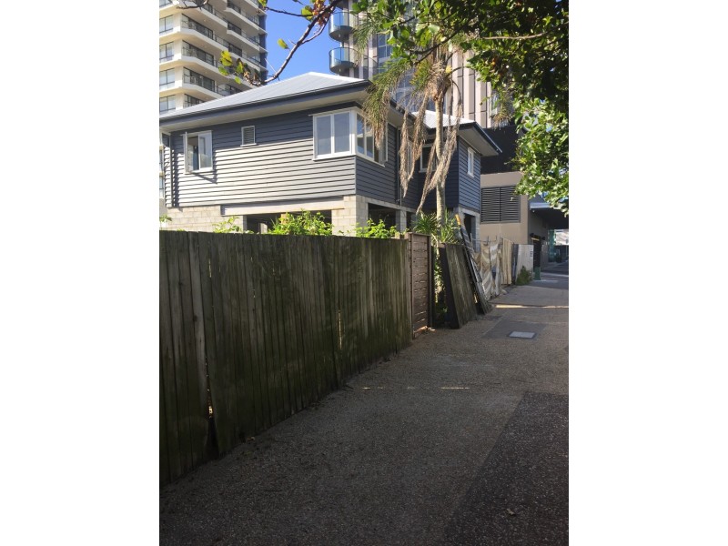 Coolangatta QLD 4225