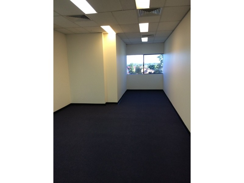 3A/105 Upton Street, Bundall QLD 4217