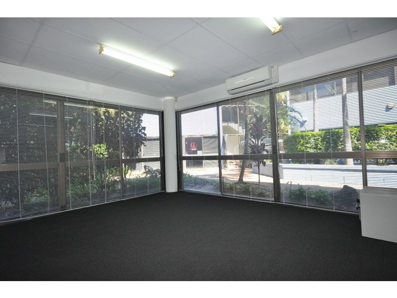 15/13 Karp Court, Bundall QLD 4217
