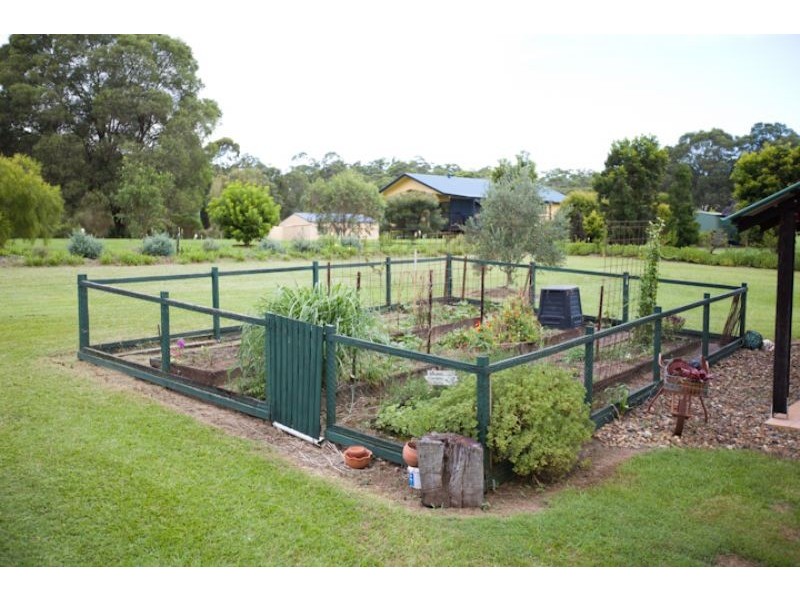 10 Stockman Court, Pomona QLD 4568