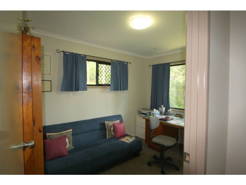 21 Yurol Forest Drive, Pomona QLD 4568