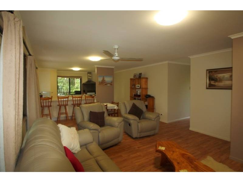 21 Yurol Forest Drive, Pomona QLD 4568
