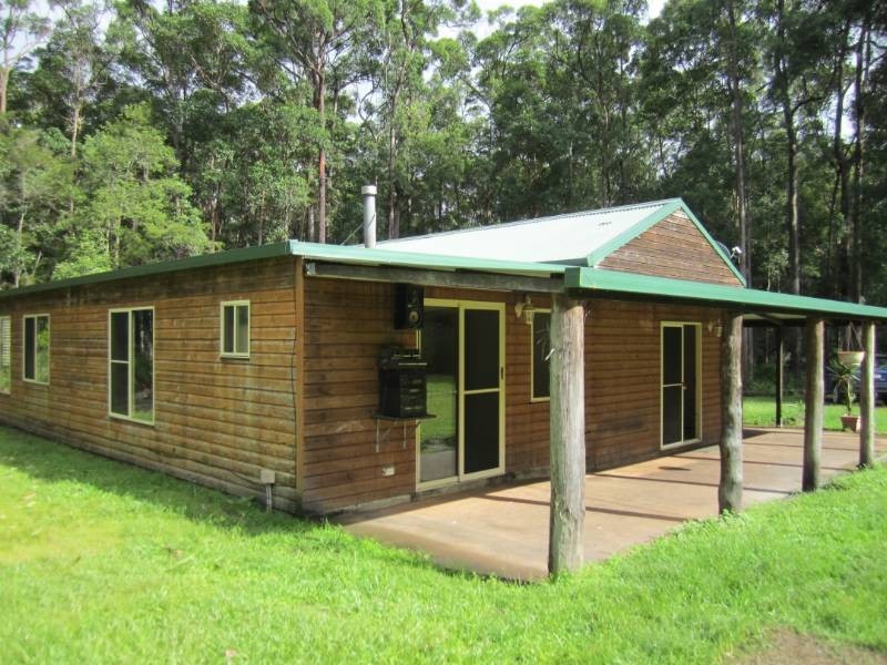 68 Hempsall Road, Cootharaba QLD 4565