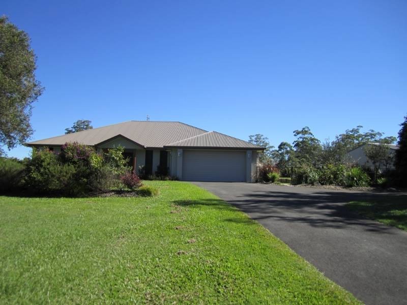 6 Stratford Park Drive, Pomona QLD 4568