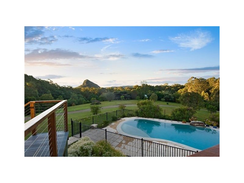 102 Coles Creek Road, Cooran QLD 4569