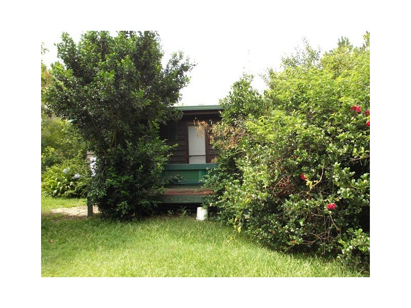 15 Monarch St, Carters Ridge QLD 4563