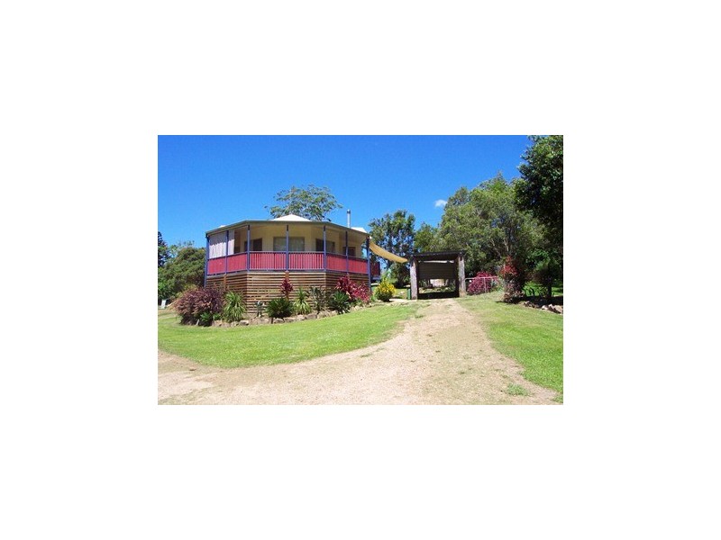 52 Queen St, Cooran QLD 4569