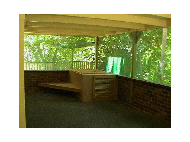 7 Bowman Street, Kin Kin QLD 4571