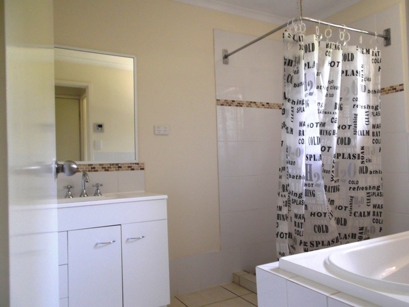 Pomona QLD 4568