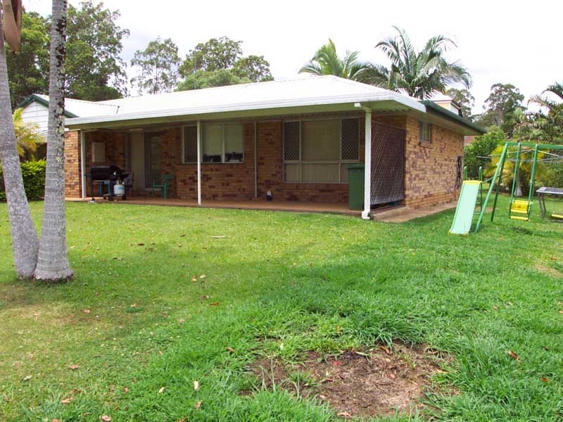 100 Summit Road, Pomona QLD 4568