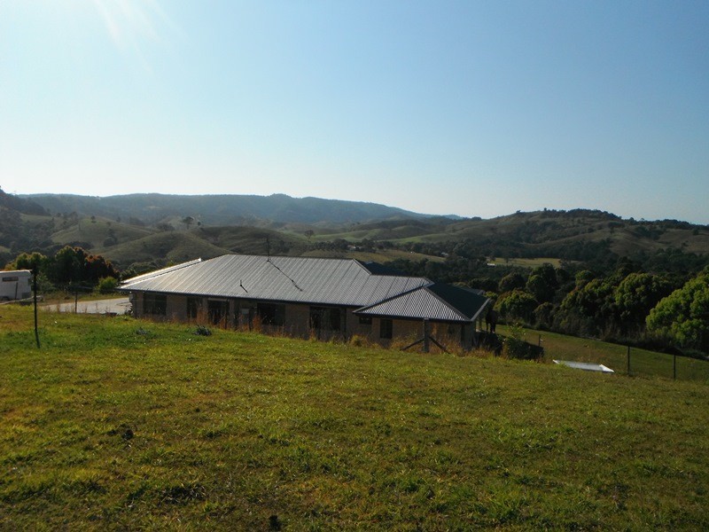 Pinbarren QLD 4568