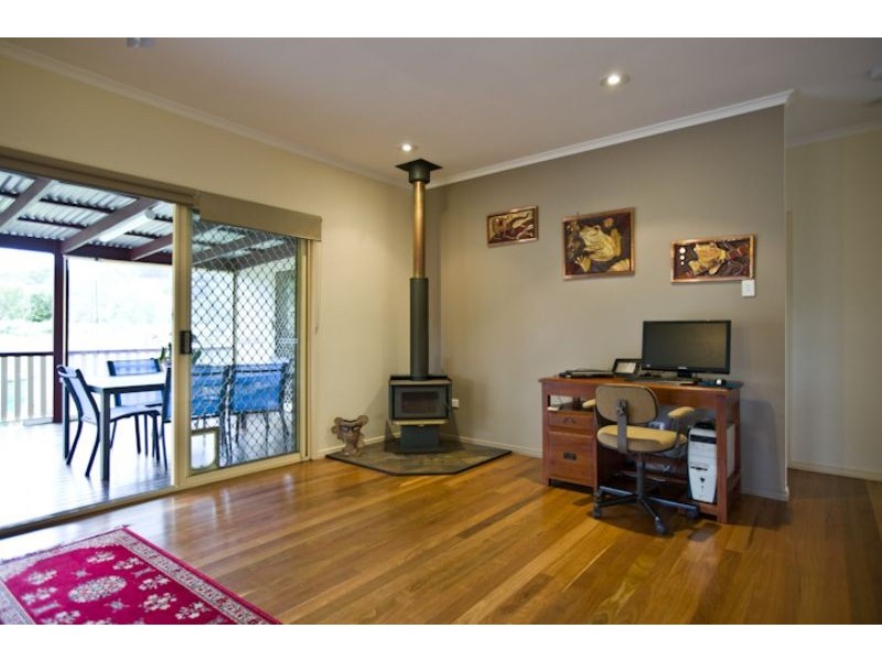 10 Stockman Court, Pomona QLD 4568