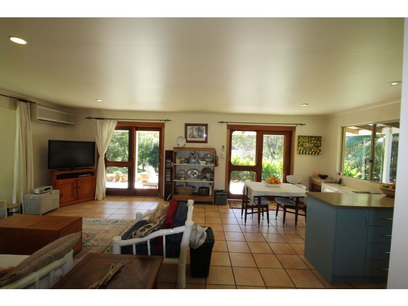 3 Taylor Drv, Pomona QLD 4568