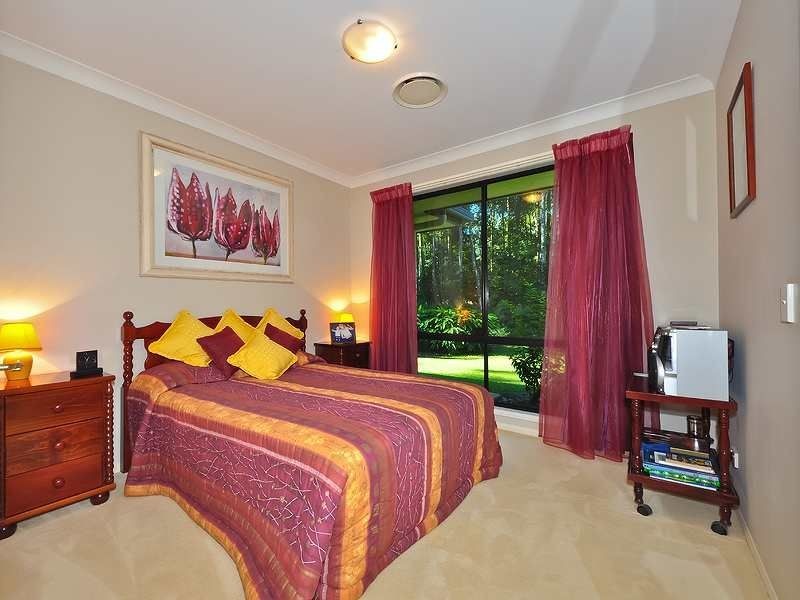6 Palm Tree Court, Pomona QLD 4568