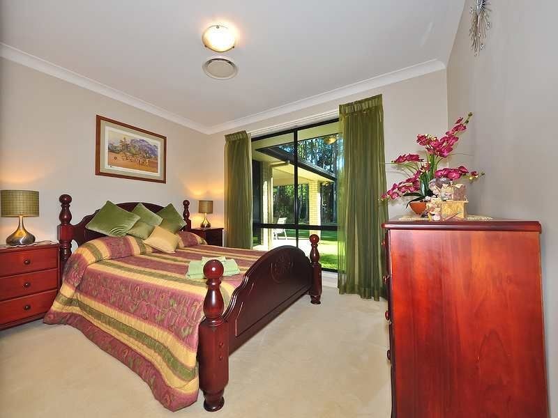 6 Palm Tree Court, Pomona QLD 4568