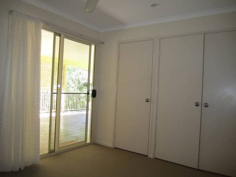 36  Mountain Street, Pomona QLD 4568