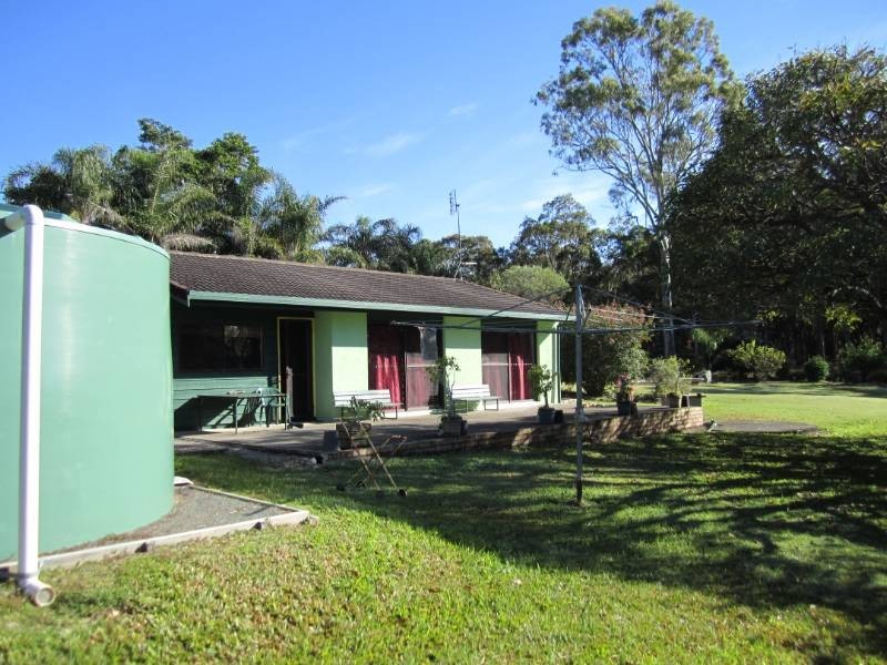 980 Cootharaba Road, Cootharaba QLD 4565