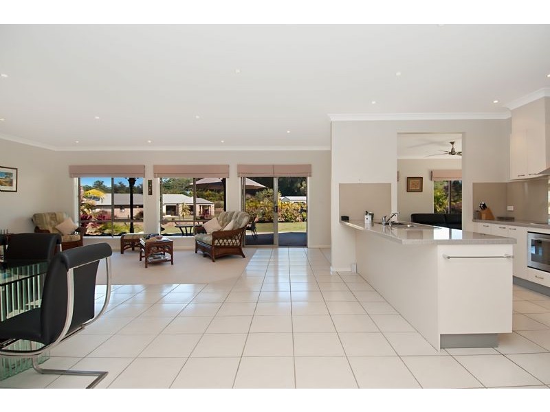 60 Orana Ave, Pomona QLD 4568