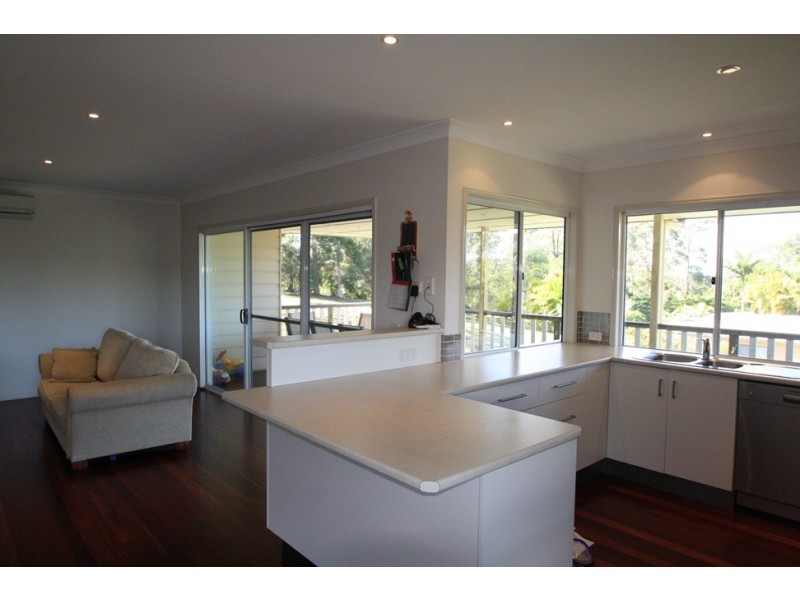 31 Hollis Road, Pomona QLD 4568