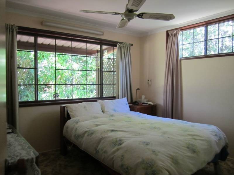 84 Summit Road, Pomona QLD 4568