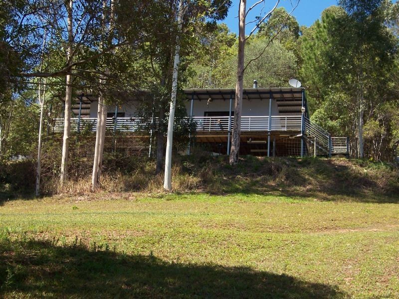 82 Paulsens Road, Kin Kin QLD 4571