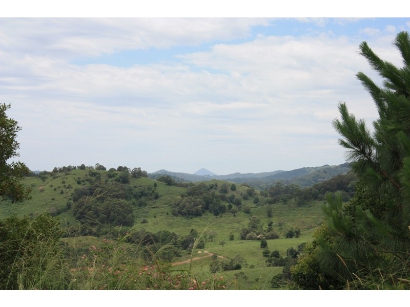 82 Francis Road, Kin Kin QLD 4571