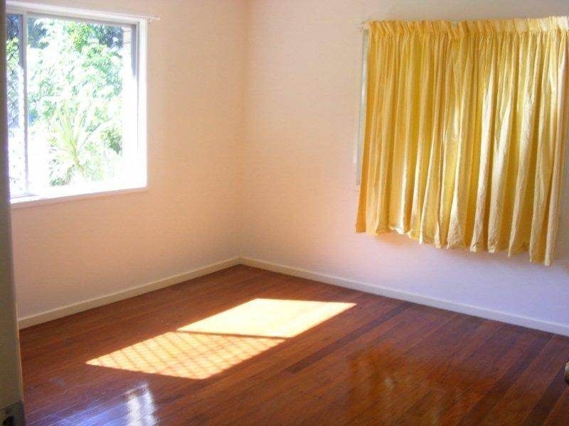 74 Summit Road, Pomona QLD 4568