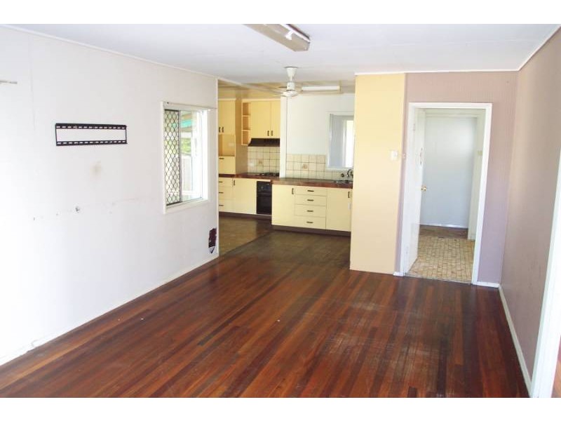 9 Hill Street, Pomona QLD 4568