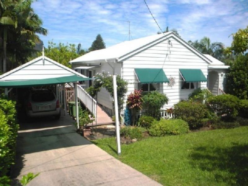 4 Ambulance Street, Pomona QLD 4568