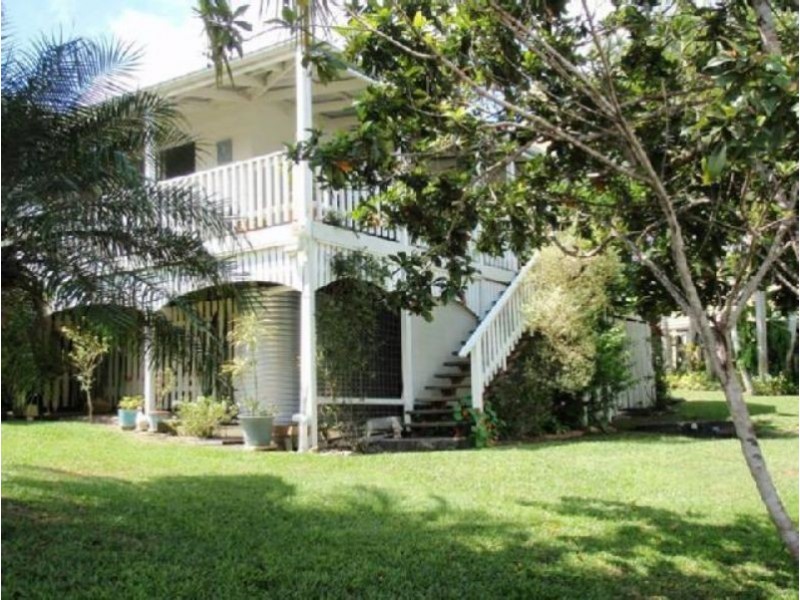 4 Ambulance Street, Pomona QLD 4568