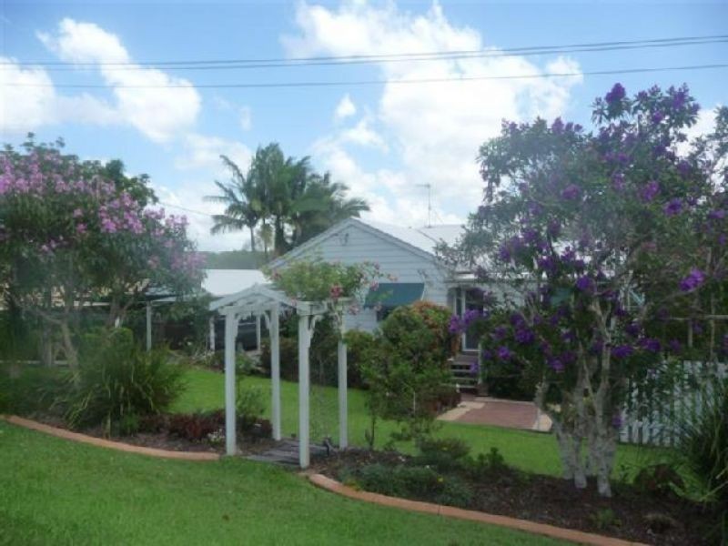 4 Ambulance Street, Pomona QLD 4568