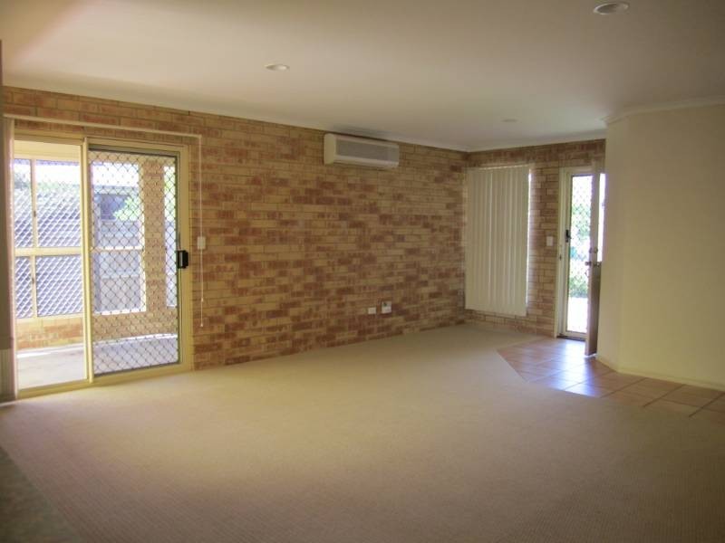 4/12 Kauri Street, Cooroy QLD 4563