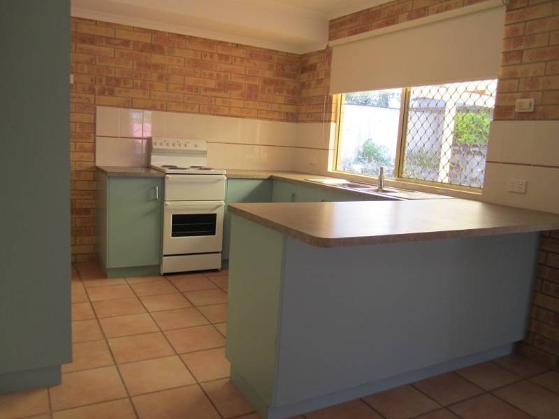 4/12 Kauri Street, Cooroy QLD 4563