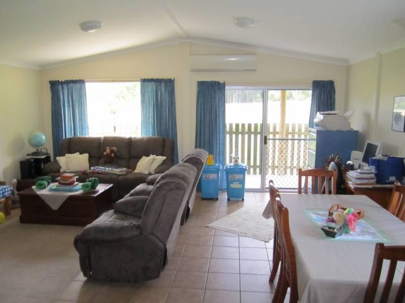 Cootharaba QLD 4565
